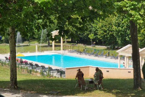 chateaugipieres piscine
