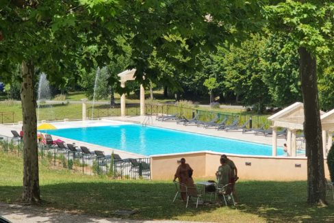 chateaugipieres piscine